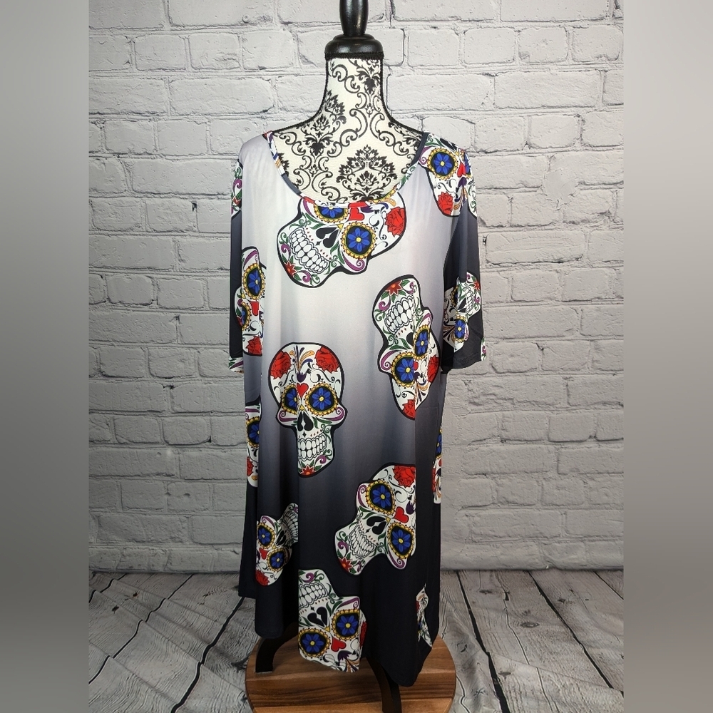 Lily women's short sleeve stretch knit skull print popover dress size 4xl RR02